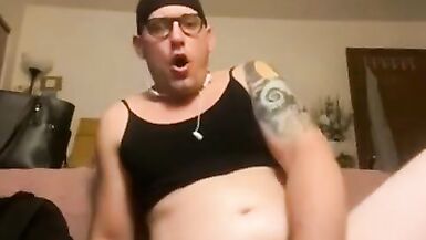 Chubby cd jerking off in panties - 5 image