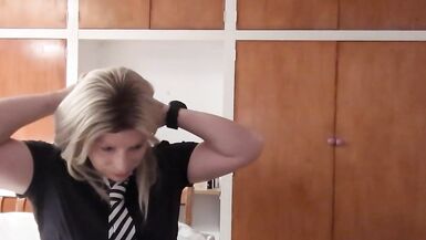 Sexy college girl, with something extra! - 2 image