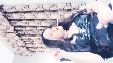 Official Kylie Wearing Latex & Smoking Sexy 120s - 10 image