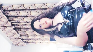 Official Kylie Wearing Latex & Smoking Sexy 120s - 3 image