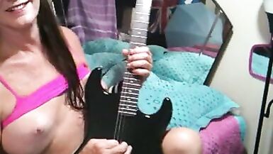 Lizzy Yum August 2022 #10 webcam solo boobies & nipples Lizzy Yum play retro TN - 13 image