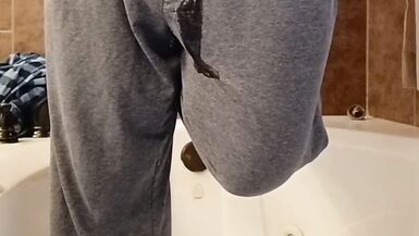 Pee Compilation Slow Motion - 12 image