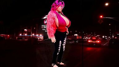 Juggsy Boobs Bounce Ho - 4 image