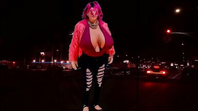 Juggsy Boobs Bounce Ho - 5 image