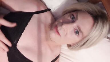 Anal Toys open me up, and I cum hard!