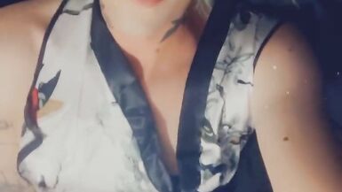 Kimono Babe wants to be spread and Fucked on the Bed - 10 image