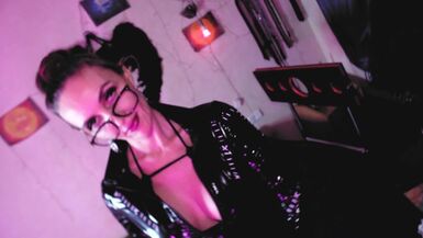 Milf Eva Latex Femdom Bdsm Anal Fuck DeepThroat Trans Slut Sissy Ekaterina Krieg Suck Big Dick - 1 image