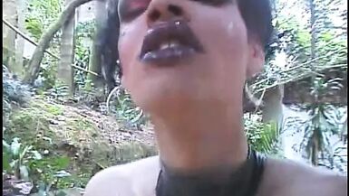 Dominant tranny with nice ass fucks horny white guys face