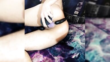 FtM boy with pussy stretching his ass - 9 image