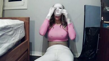 Pink Jane Pt1! Female masked in Amy and her white mask, Amy is up to no good tonight! - 4 image
