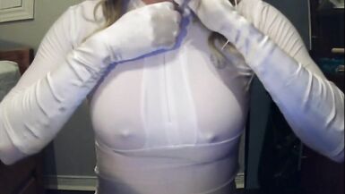 Masked Girl in White Pt1! A mysterious masked girl with big tits feels herself! - 6 image