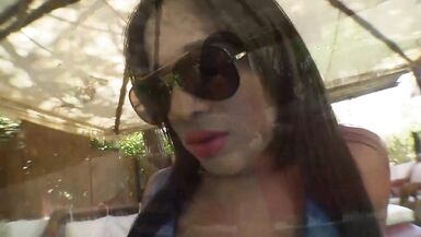 Jade in: More Big than ever!!! - 4 image