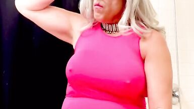 Marilyn Loversmoke Smokes Strokes And Eats Her Cum - 2 image