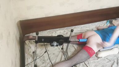 Crossdresser fucking machine real solo sex