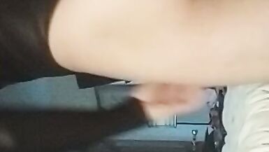 Im horny, looking for nice TS cock to facefuck me!! - 15 image