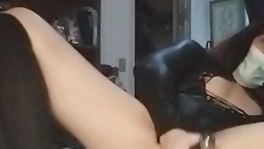 Im horny, looking for nice TS cock to facefuck me!! - 6 image