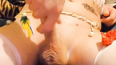 I had a request to do a shaving video ,shaving smooth and stroking to a wonderful cum blast - 13 image