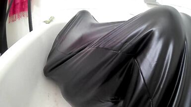 Lizzy Yum September 2022 every day #2 body bdsm bondage bag masturbation end of life fantasies - 9 image