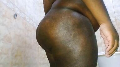 Showering my chubby body - 2 image