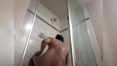 Deep body cleansing & hair shaving in the shower while masturbate 7 inch cock - 11 image