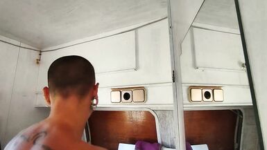 Shaving half of my head cause I'm a freak. Use headphones to hear all the shaving noises! - 2 image