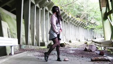 Masturbating and ejaculating on abandoned roads is my sexuality - 4 image
