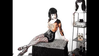 Bimbo Shemale Feminization - 1 image