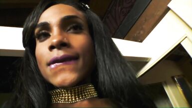 Savannah in: craving for blowjob - 2 image