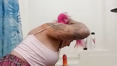 Shemale Riding Dildo Jerking Off And Cum - 5 image