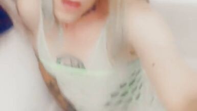 Sexy Fishnet Lingerie Babe - 15 image