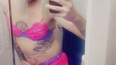 Beautiful Pretty in Pink babe - 12 image