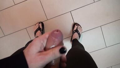 crossdresser with insane feet in sexy flip-flops jerks off and cums - 6 image