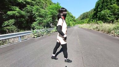 When I was walking naked, a police car passed by. - 5 image