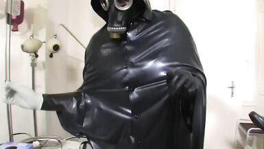 Heavy rubber breath control 1of 3 - 5 image