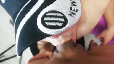 Un admirador, logro contactarme, e invito a que se divierte. - 7 image