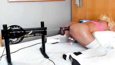 best fucking machine sex ever - 2 image