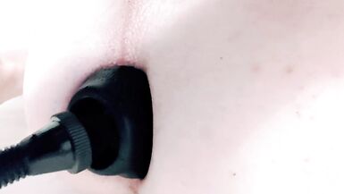 Erika Oak's Big Inflation - 4 image