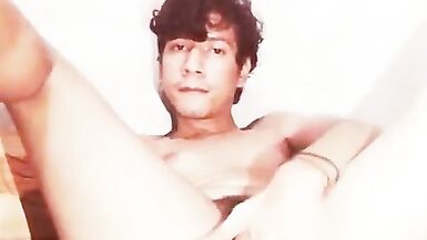 Estoy con una pasiva bien femenina - 4 image