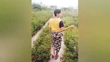 Me voy con este chico ala orilla  con brittanygreys - 8 image