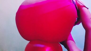 Trans Girl Gets Horny While Exercising - Sexy Maddy - 5 image