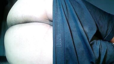 Showing her ass aside in my work's office - 8 image