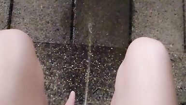 Shemale Ting-Xuan outdoor pee compilation - 14 image