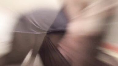 Chinesen Weib mit Schwanz und fetten Arsch - 2 image