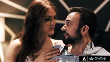 NURU MASSAGE - Gorgeous Trans Babe Tori Easton Has A Romantic Fuck With Her Hardworking Man - 2 image