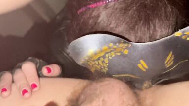 Lucia Martinez Trav lecca il culo, le palle ed il cazzo con passione!