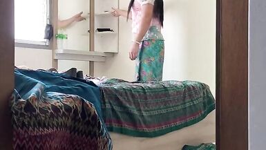 FN014 I am doing something with this sarong. - 2 image