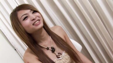 petite tranny spreads her legs - 2 image