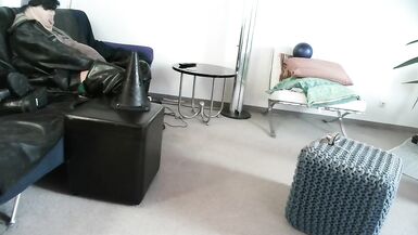 latex masked perv bessy enjoys sitting on giant dildoplug - 4 image