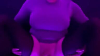 Up close And Very Very Thicccc - 3 image