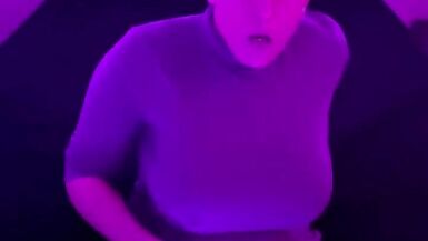 Up close And Very Very Thicccc - 5 image